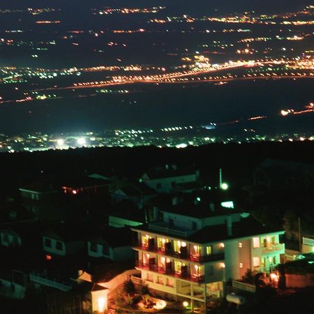 Apartamentos Turisticos Cumbres Verdes La Zubia  Exteriér fotografie