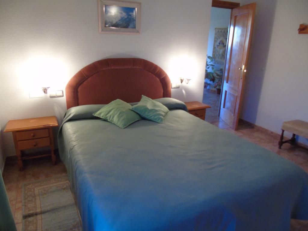 Apartamentos Turisticos Cumbres Verdes La Zubia  Pokoj fotografie