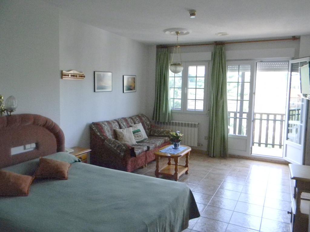 Apartamentos Turisticos Cumbres Verdes La Zubia  Exteriér fotografie