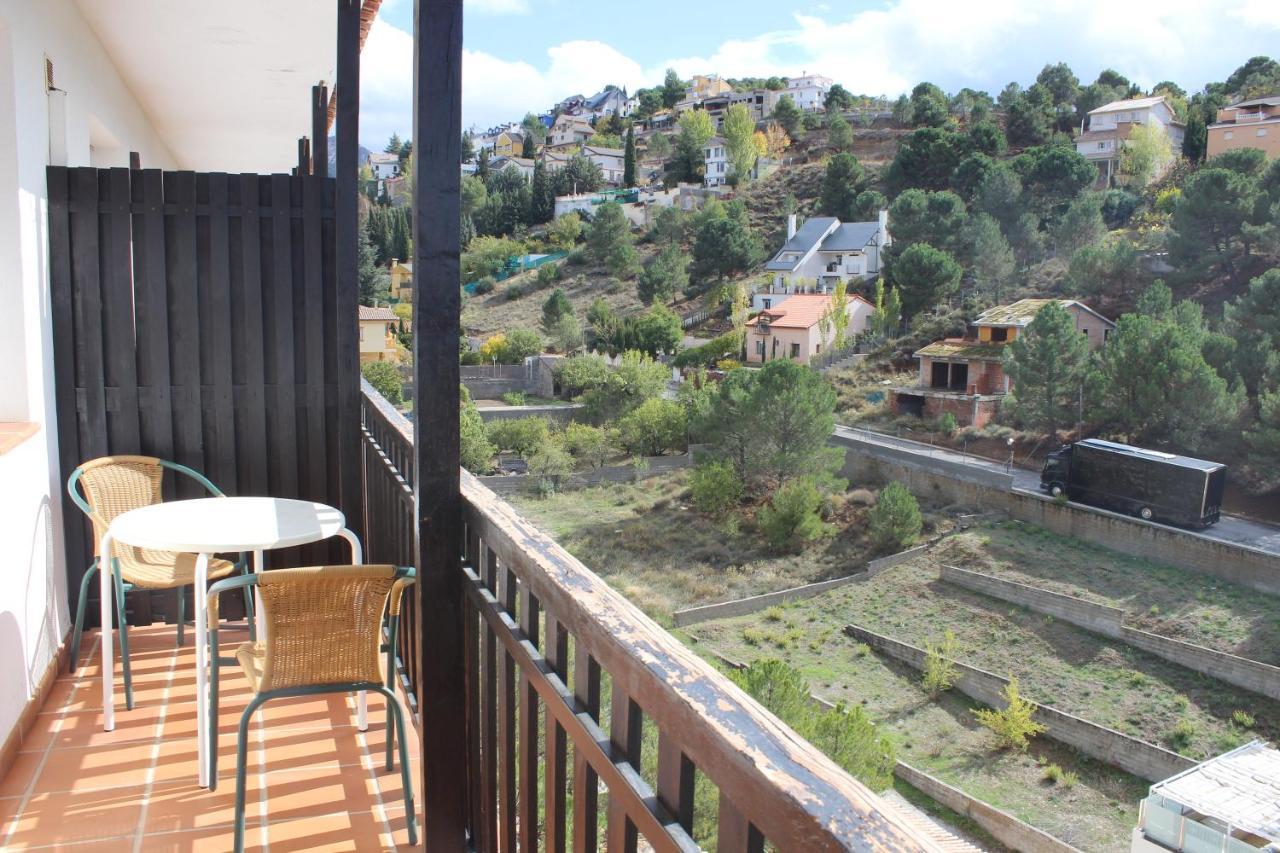 Apartamentos Turisticos Cumbres Verdes La Zubia  Exteriér fotografie