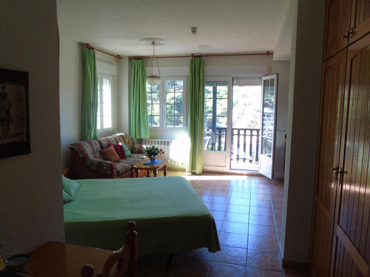 Apartamentos Turisticos Cumbres Verdes La Zubia  Exteriér fotografie